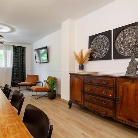 Exclusive Huge 4 Double Bedroom City Center Барселона Экстерьер фото