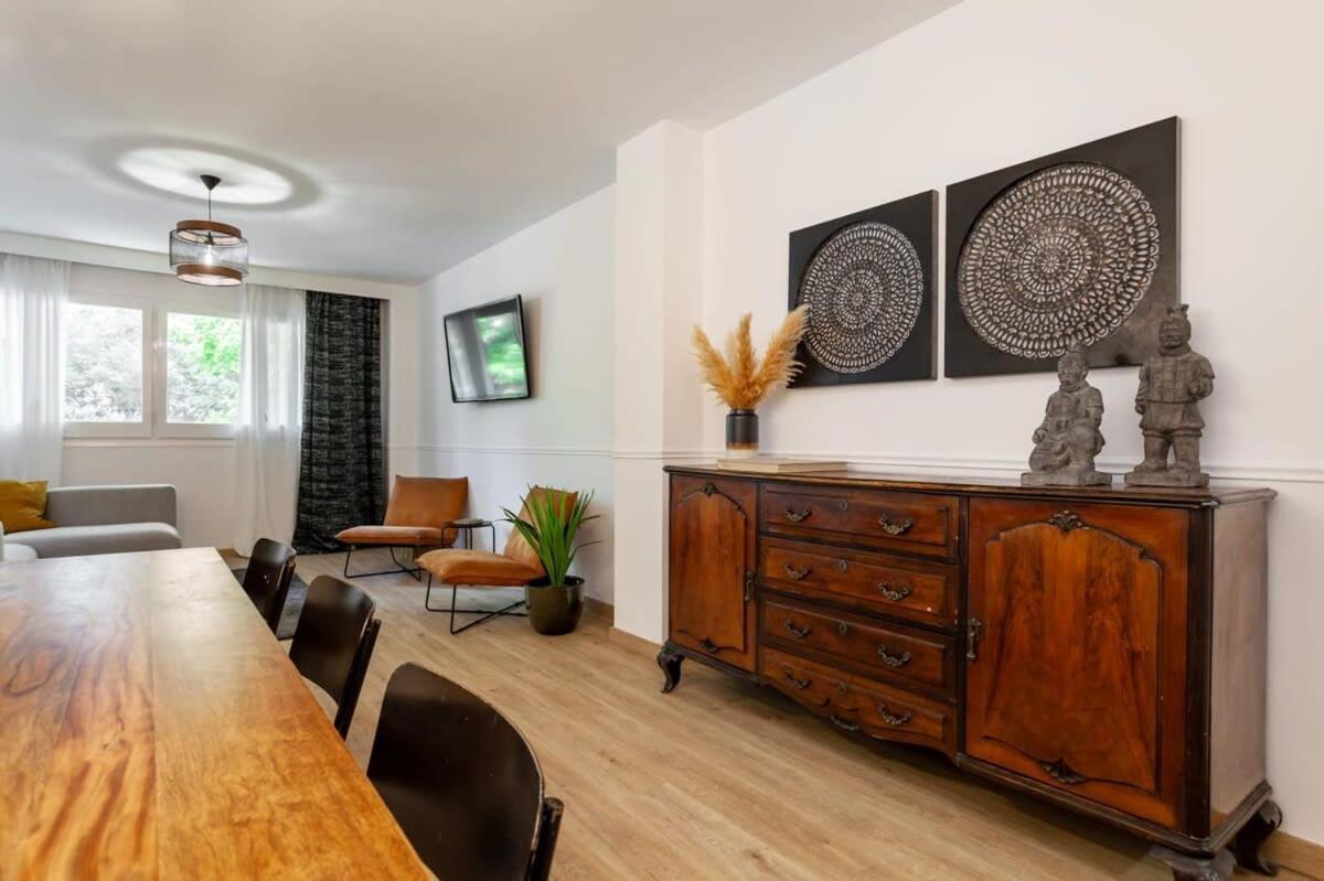 Exclusive Huge 4 Double Bedroom City Center Барселона Экстерьер фото