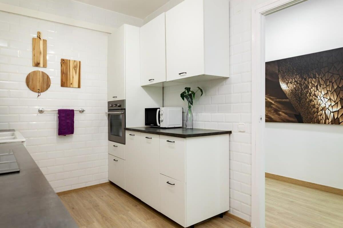 Exclusive Huge 4 Double Bedroom City Center Барселона Экстерьер фото